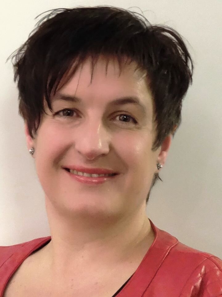 Secretaris bestuur PvdA Terneuzen 
 'k hou van  actief bezig zijn met dingen die de wereld een beetje mooier en gezelliger maken!