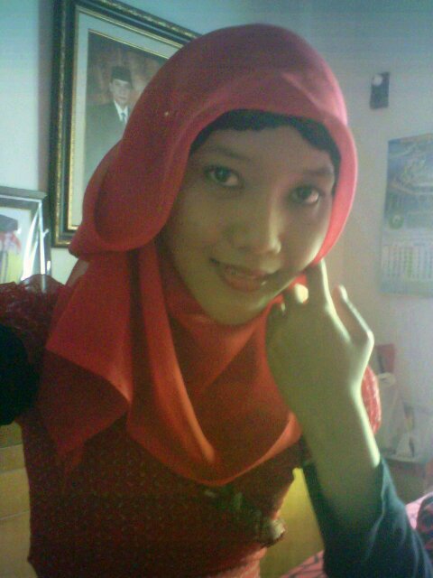 Undergraduate pharmacy (S.Farm) | Studied Apothecary Profession at Ahmad Dahlan University
