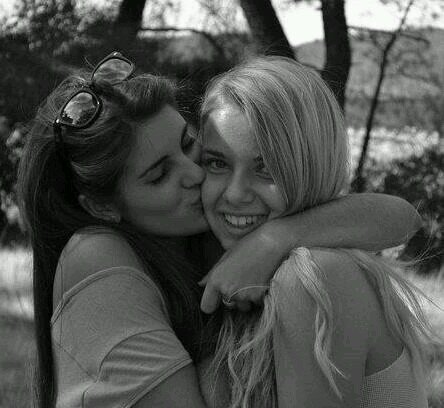 mariagirong's profile picture. 