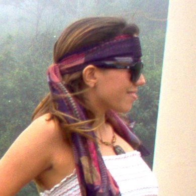 Miss_Rose_Ane's profile picture. Publicitária e designer formada, viajante e amante do mundo. Não necessariamente nesta ordem.