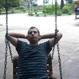 sou casado,gosto de fazer amigos respeito o proximo de forma que ele for,gosto de ler livro .