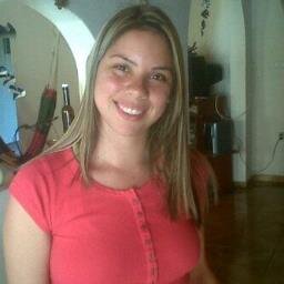 Madre, esposa, hija y docente especialista