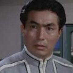 ツイッターや２ちゃんねるの面白笑えるネタを呟くBOTです！