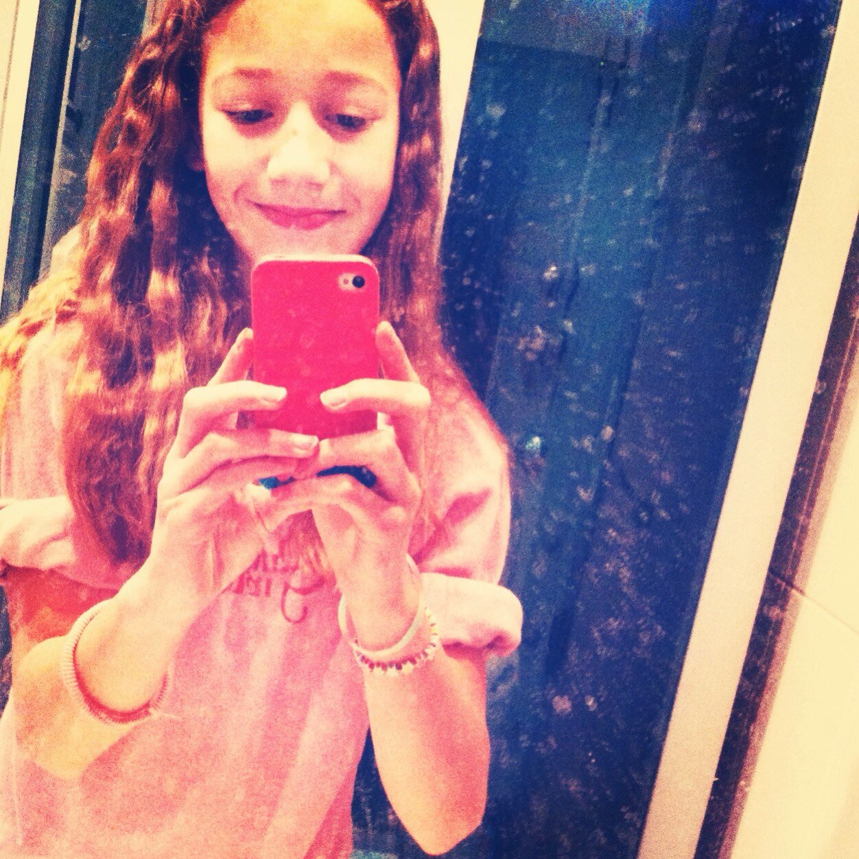 HristovaReni's profile picture. synchronized swimming , i love KFC , i love Mc'Donalds , I'm a fan of Little Mix ❤   Follow me