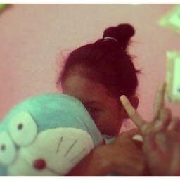 grandma♥||doraemon(˘⌣˘)ε˘`)♥||Cwe labil!moodnya gampang berubah itu gue banget(: