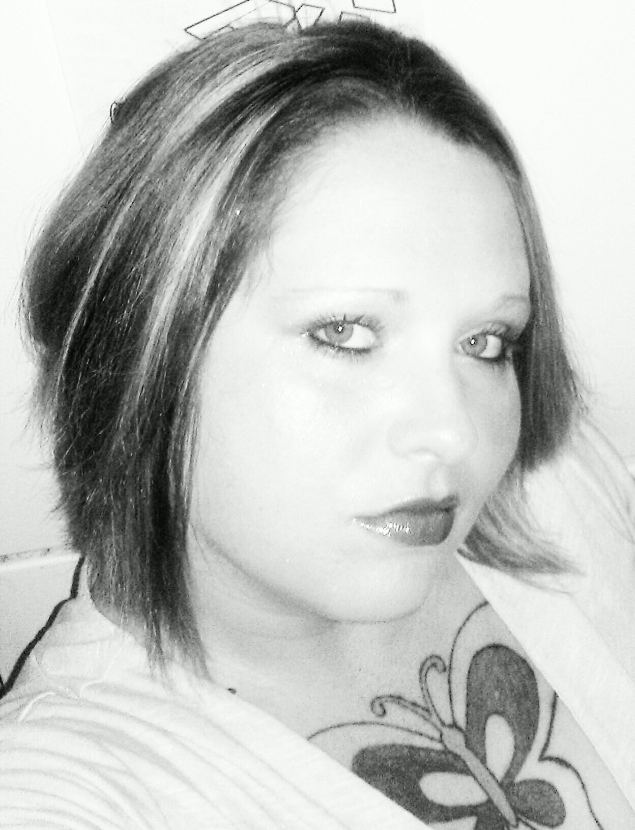 have two miracles named kyler nd Ryan. fixing to go back to school nd become something. I despise lies nd people who r fake! hate drama nd love to box