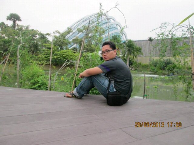TK Tunas Harapan | SDN Peninggilan 02 | SLTPN 3 Tangerang | SMA Budi Luhur | FH Unpad | HT & Partners Law Office