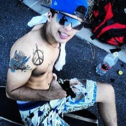instagram : luucasfrancaa 
 face: http://t.co/DNb3lMp20s