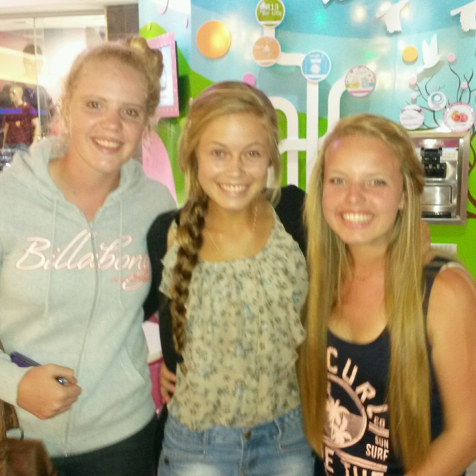 Marisia1997's profile picture. I live in S.A. , love party's , my friends are insane... and life is a blast! Follow me on Instagram, At Marisiastrauss