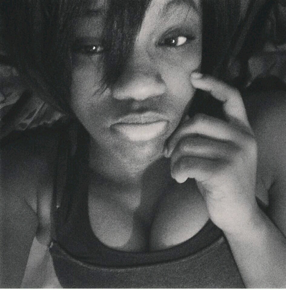 i like smokn weed i like getn fly! #6.10.13 till the death of me! C/o 2015 , #thugglife#SQUADD  follow me on IG: _abreuna  snapchat: abreuna300