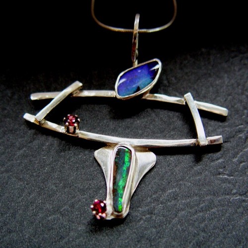 metaldreamer's profile picture. jeweler, artist, musician, that reads a lot of sci-fi, gem dealer/iWantThatRock