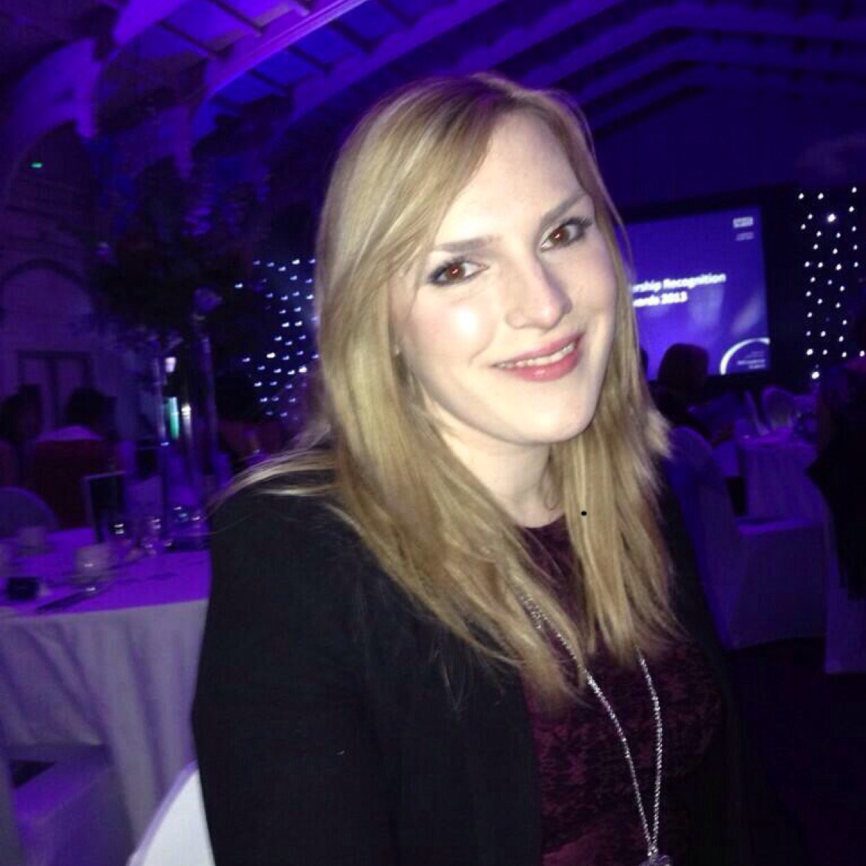NHS Manager, cake enthusiast, dog lover. @SironaCIC @NHSGradScheme 2012. Member of #QCommunity. European. All views are my own.