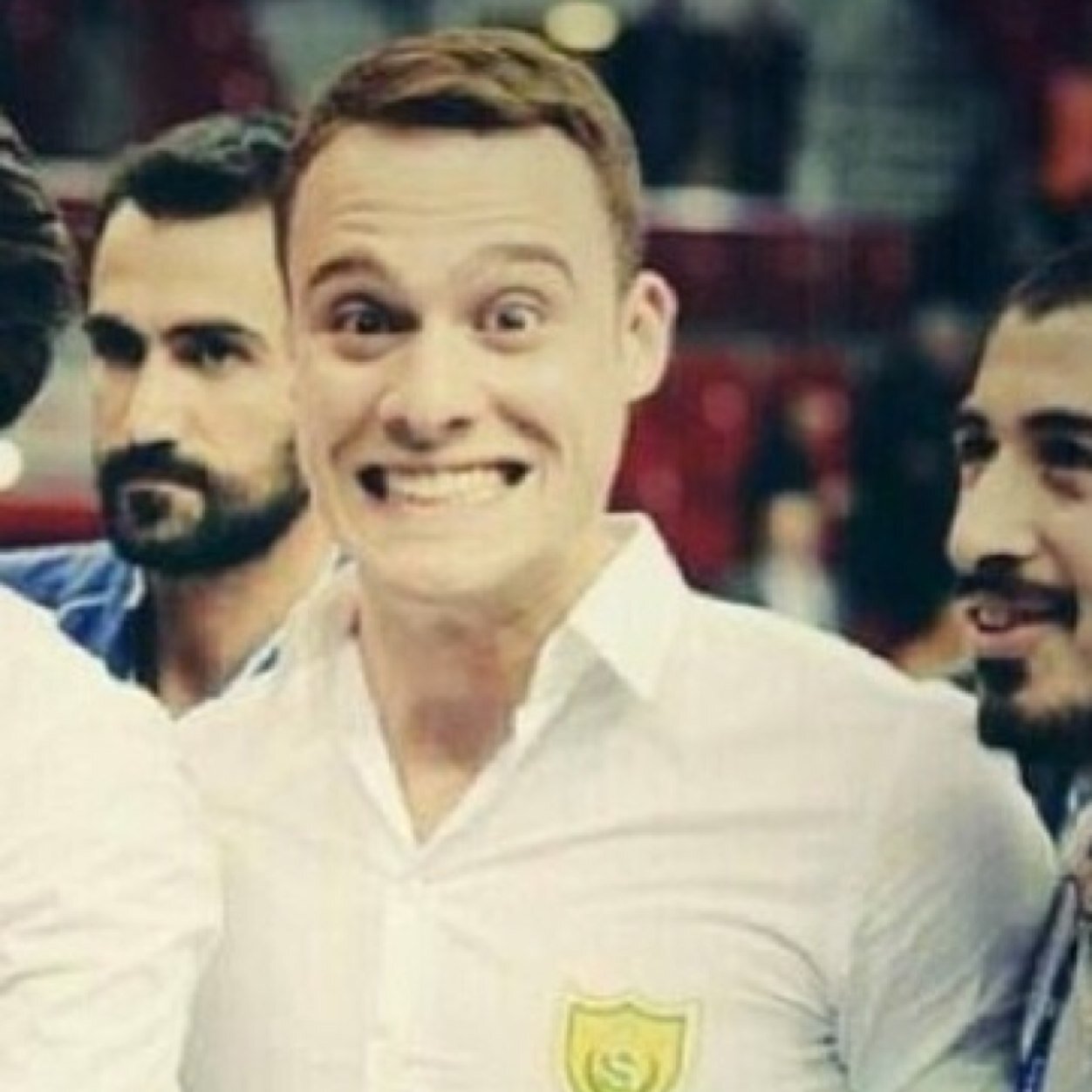 kerem bursin aşktır İnstagram:zeynom202 @KeremBursin