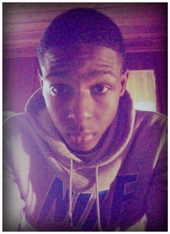 Working hard tryna make it out #BALLISLIFE!! Phil: 4:13