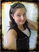 Eu que vivo com α cαbeçα nα luα, com músicα no ouvido e corαção nα bocα :)
eu sou meninα e mulher, eu sei muito bem o que quero .