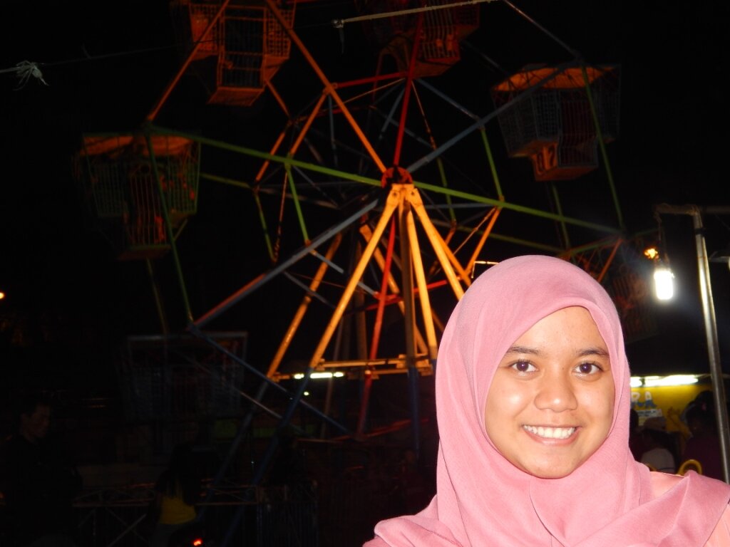 isnioktavia's profile picture. BA124 | biarkan semua mengalir dengan sederhana dan apa adanya | wanita bermata coklat :)