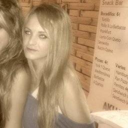 NO HABLO JERGA// MAYUSCULAS // Chillando /// MIS NIÑAS LO PRIMERO ///