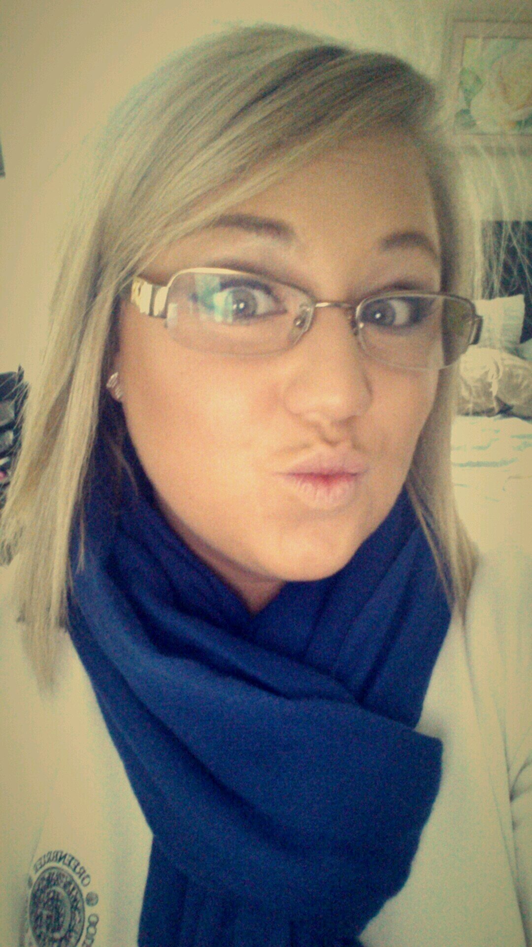 Always find the Brightside of things because their is no reason to be living in the negative!