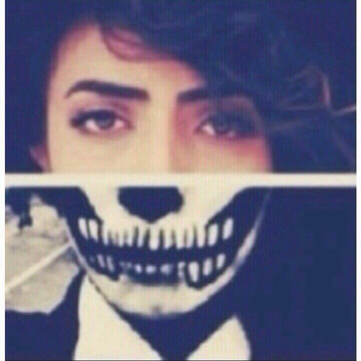 ‏الزرف يقتل الابداع بس انا ازرف يعني الابداع عندي مزهرية
Instgram:X_mfq Kik:hmoodynn