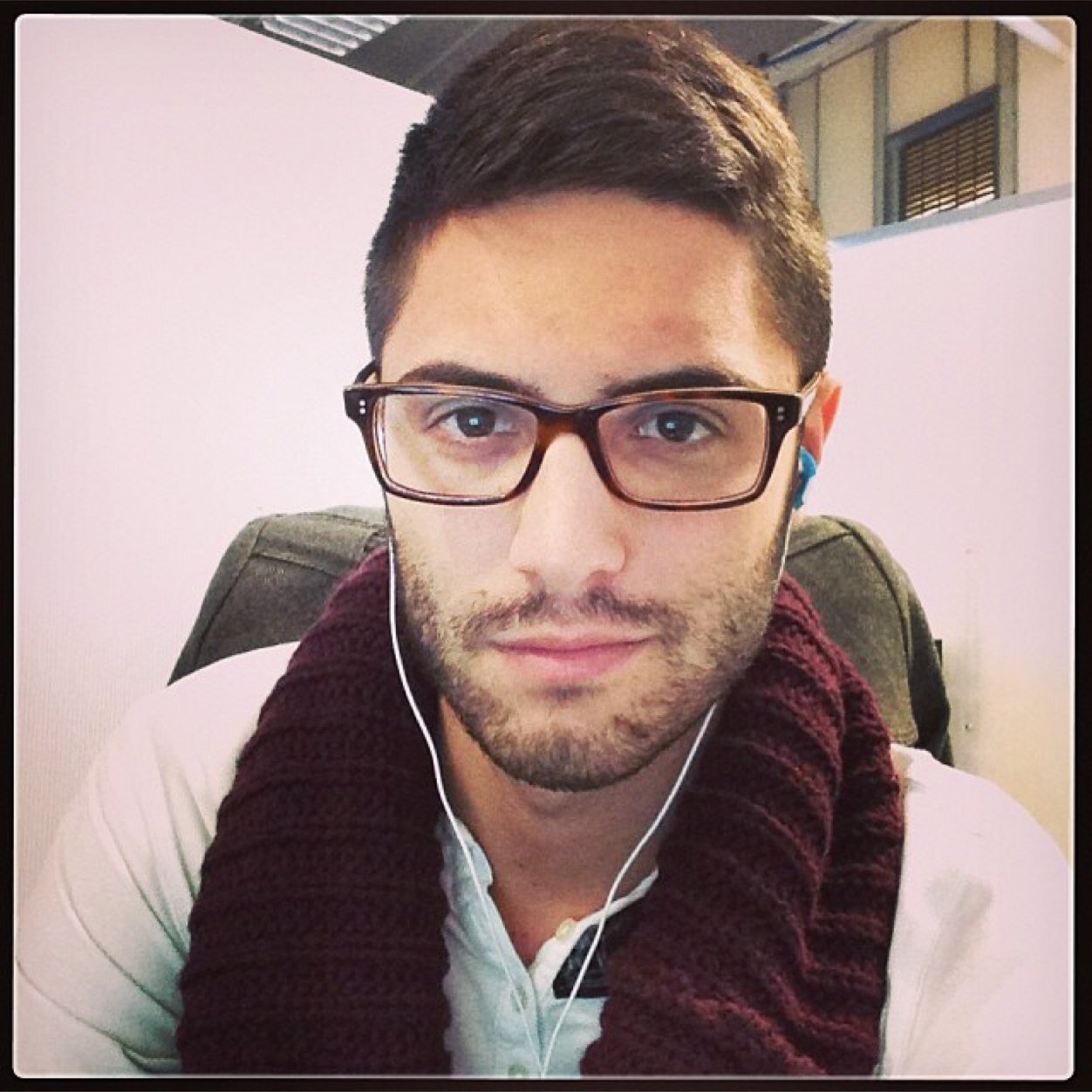 Marketer. Entrepreneur. Candlemaker. Super Gay. Global Citizen. All views are my own.