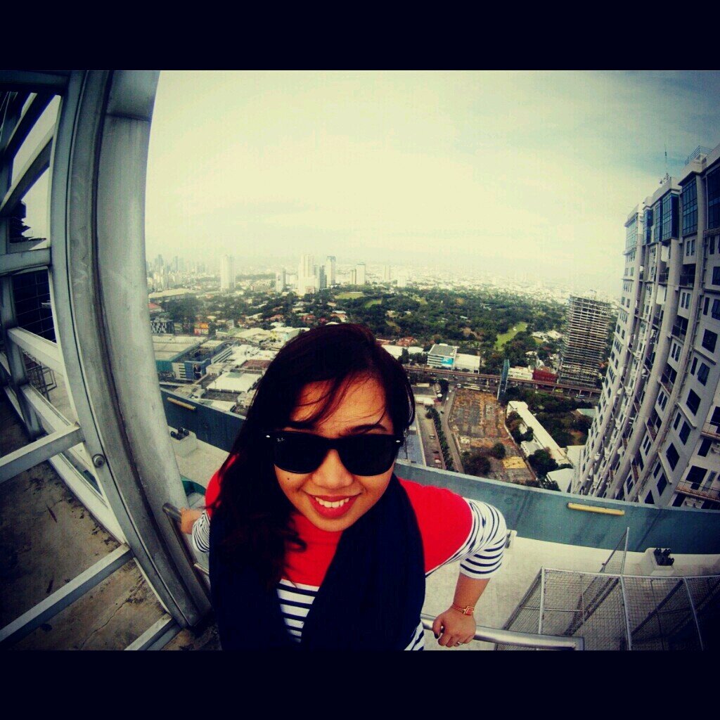 theRomiJean's profile picture. Evolving, revolving, involving.