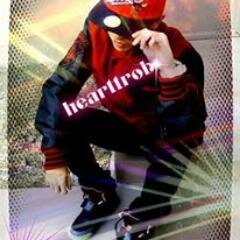 hearttro3's profile picture. 