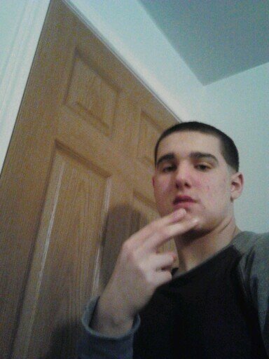 im a big yankees fan. i play baseball, basketball the leader of the #Johnnymillerswag