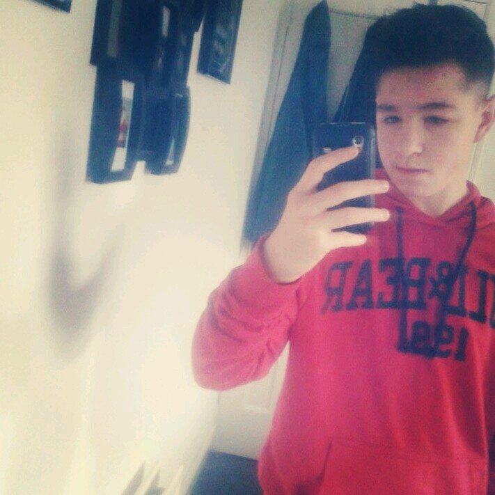 instagram: jacklennonn