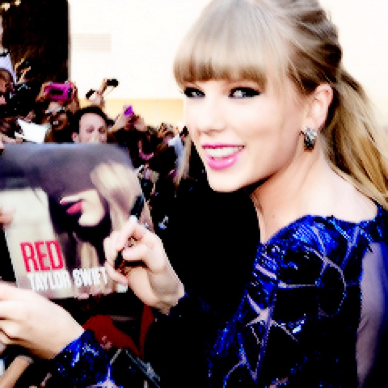 loving him was red♡