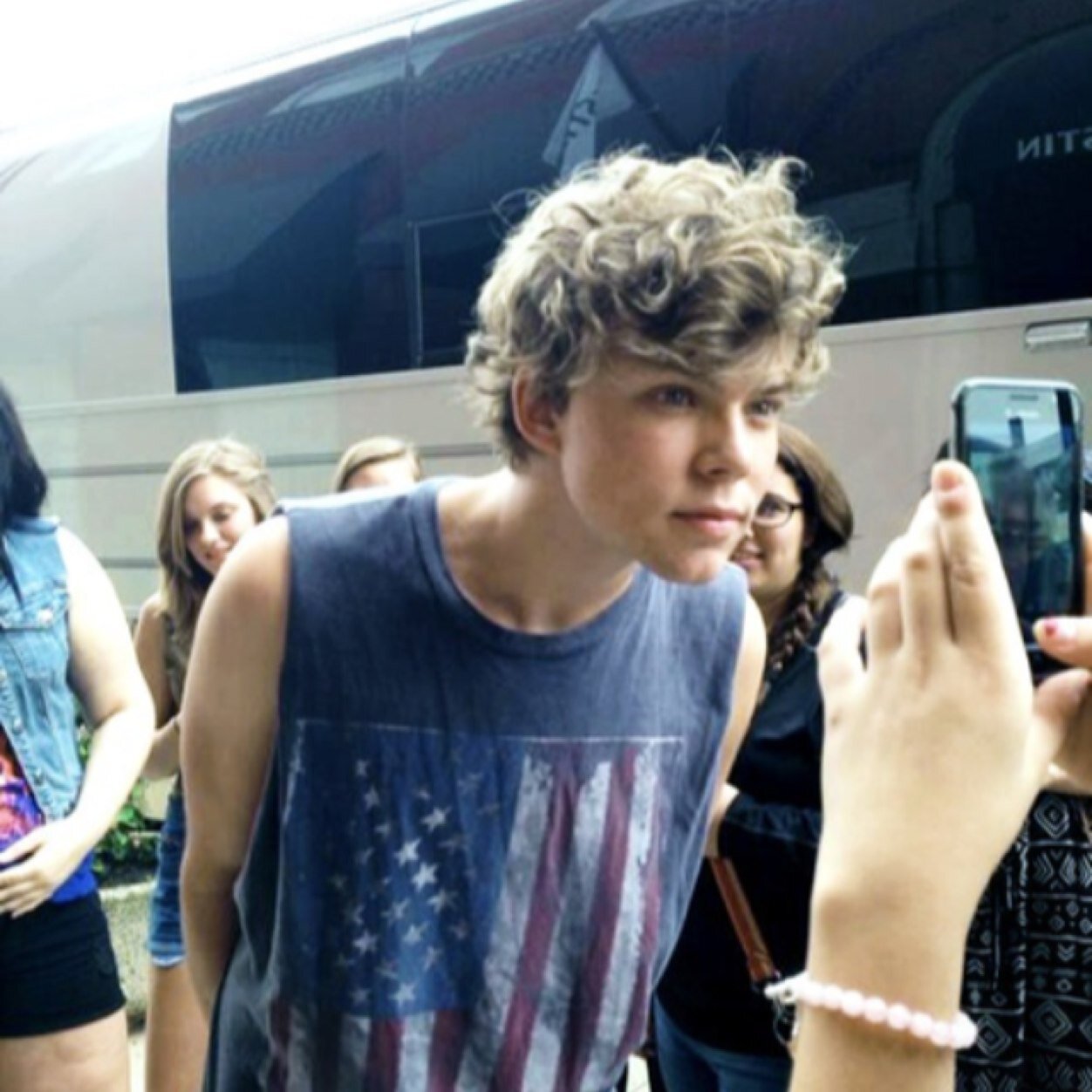 5soscupcakezzzz's profile picture. free follow because i love you go follow my main account I follow back if asked x @5soscupcakess