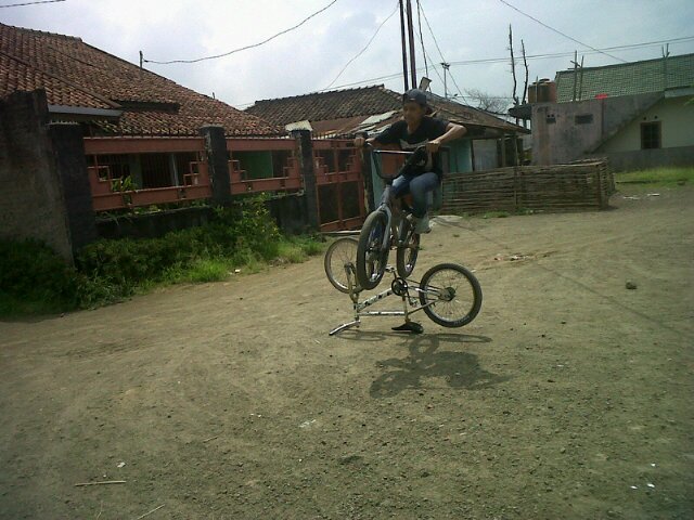 Rider bmx bandung.