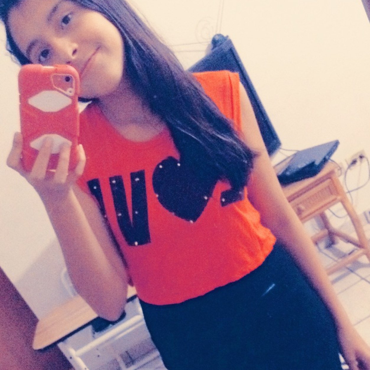 meow_ale's profile picture. 