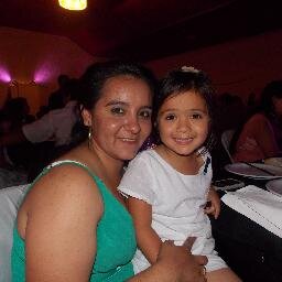 totonela's profile picture. 