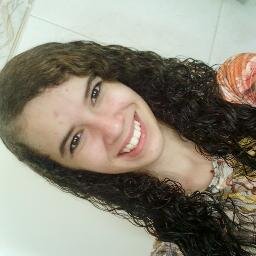 I am directioner , gosto de curtir a vida , tipo :beber todynho vencido kkkk zua