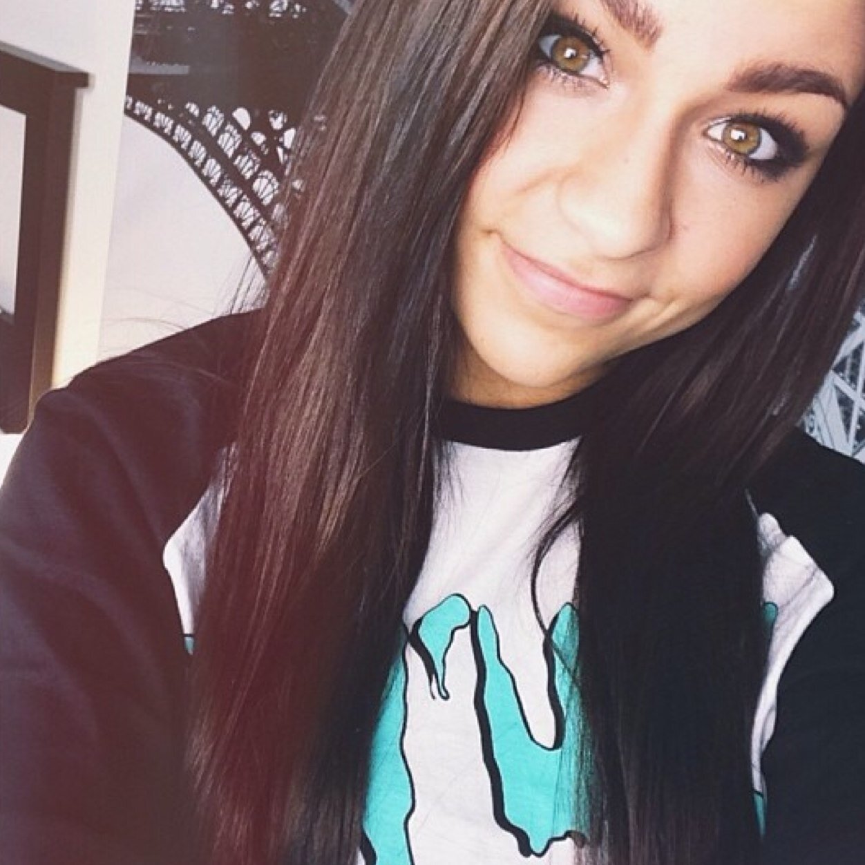 AndreasFake0's profile picture. I make youtube videos and stuff, 18! Designer of Flawd clothing:) talk to me! |RP|i like unicorns:c