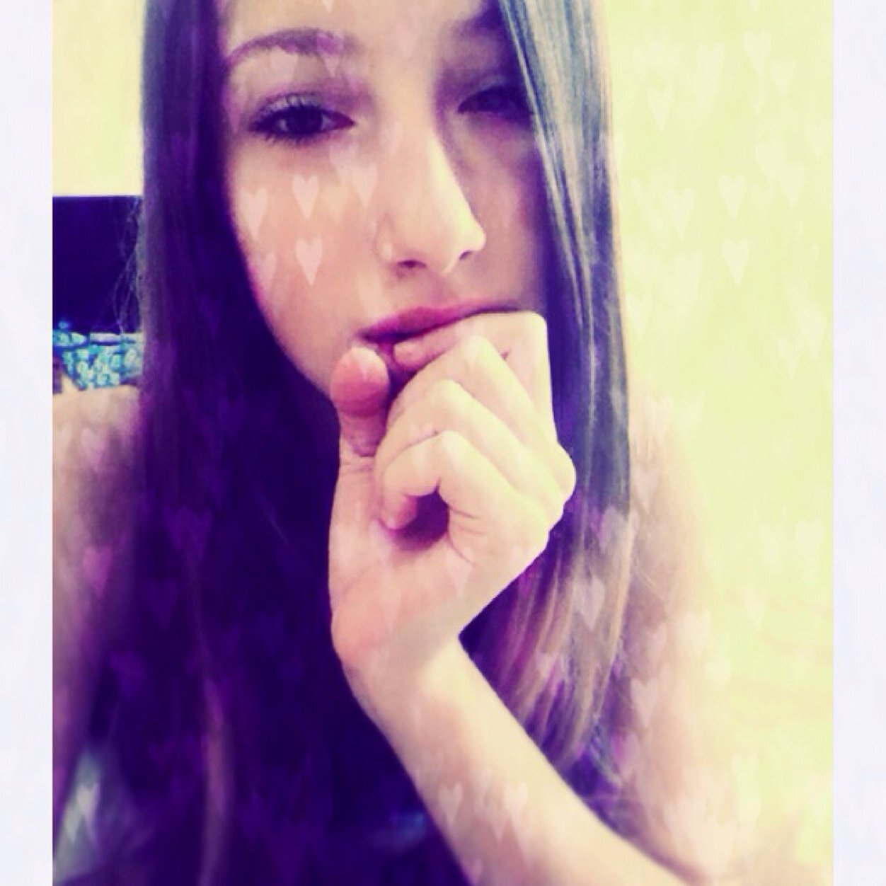 RoxxGbr's profile picture. Roxy, Bucharest. Don't let the world change your smile, but let your smile change the world.