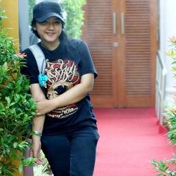 TK Bhayangkari I SDN 04 Mataram I SMP 06 Mataram I SMA 04 Mataram I accounting 2009 unram 
sederhana & simpel
i love @dwiseysbanianto