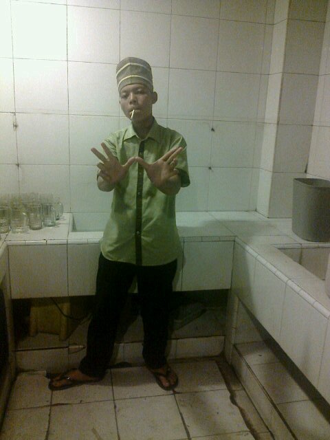 skatepunk_98's profile picture. 