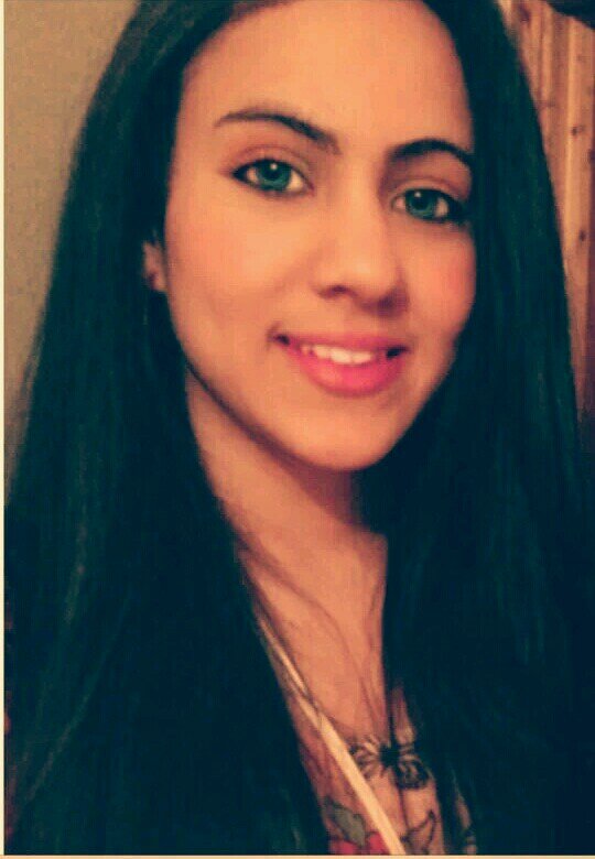 nanda_young's profile picture. 