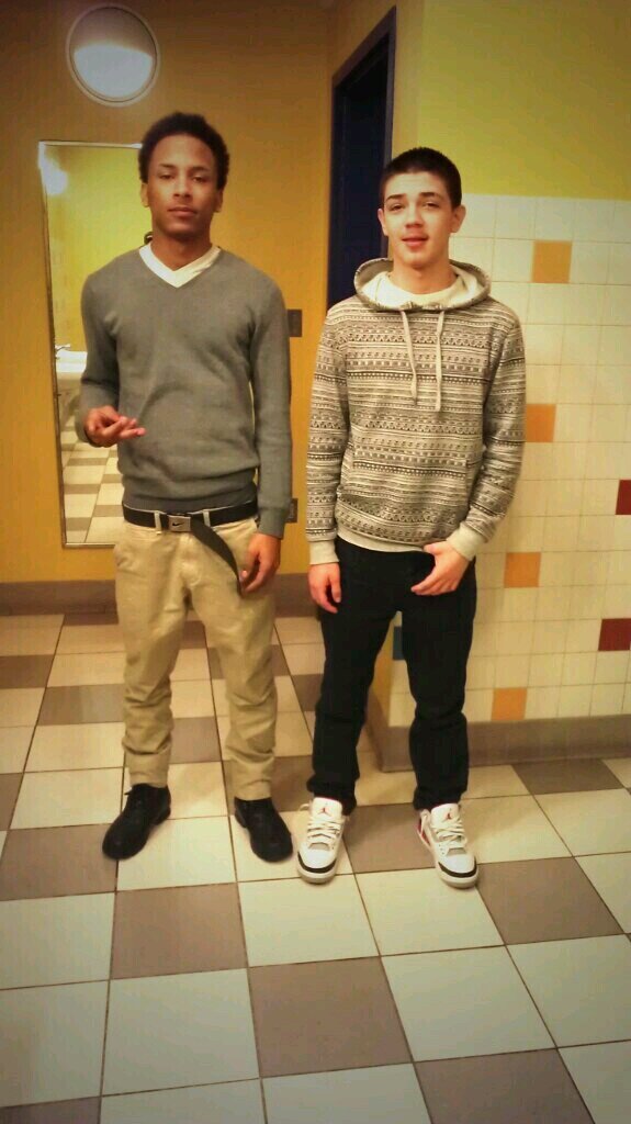 Getting_Wavy's profile picture. Loyalty is everything. Me and snakes dont mix. IG Polo_so_wavy #Money #Latino #Loud ▲ _#EM