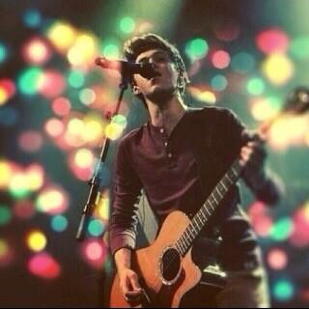 Larry is Real❤️ I dedicate myself to 5 idiots who can sing... :3