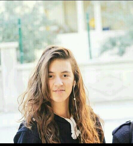 snates1's profile picture. en küçük kırıcı lafta alınırım mal mal saçmalamıyıı  acayip severim hep gülen biriyim sarışın kumral arasııı, 16 yaşındayııım :D tam bi yengeç.