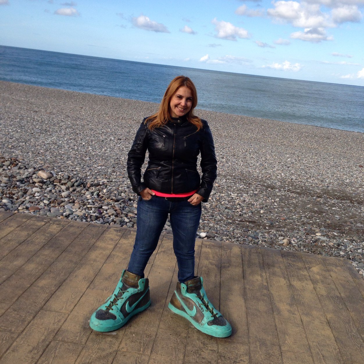 İNADINA GÜLÜMSE