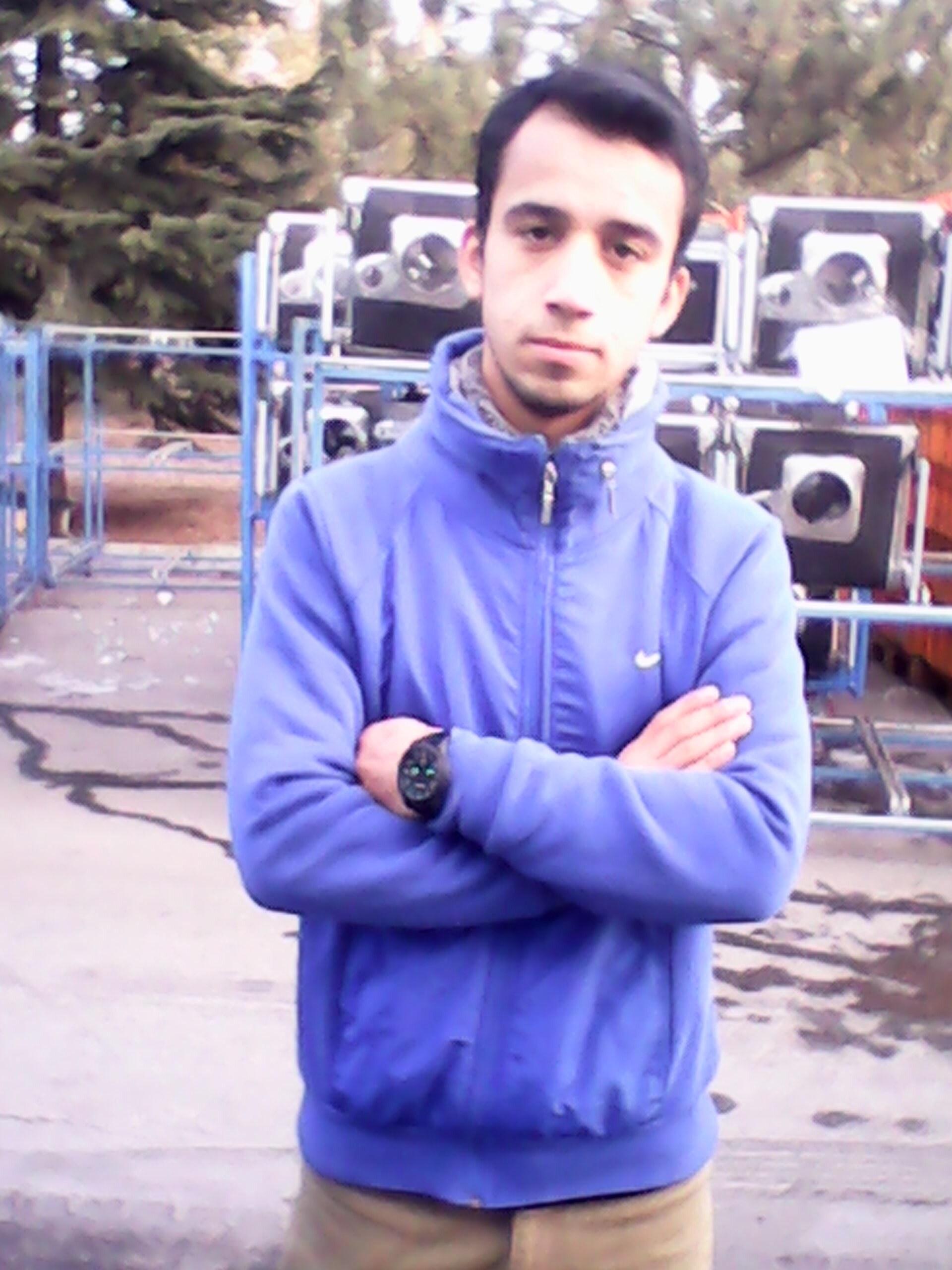 KENDİ HALİNDE SİYASETİ SEVEN VATANDAS ;)