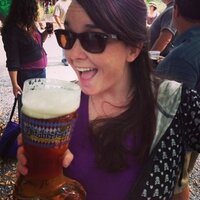 Meghan Jennifer (@meghssohip) Twitter profile photo