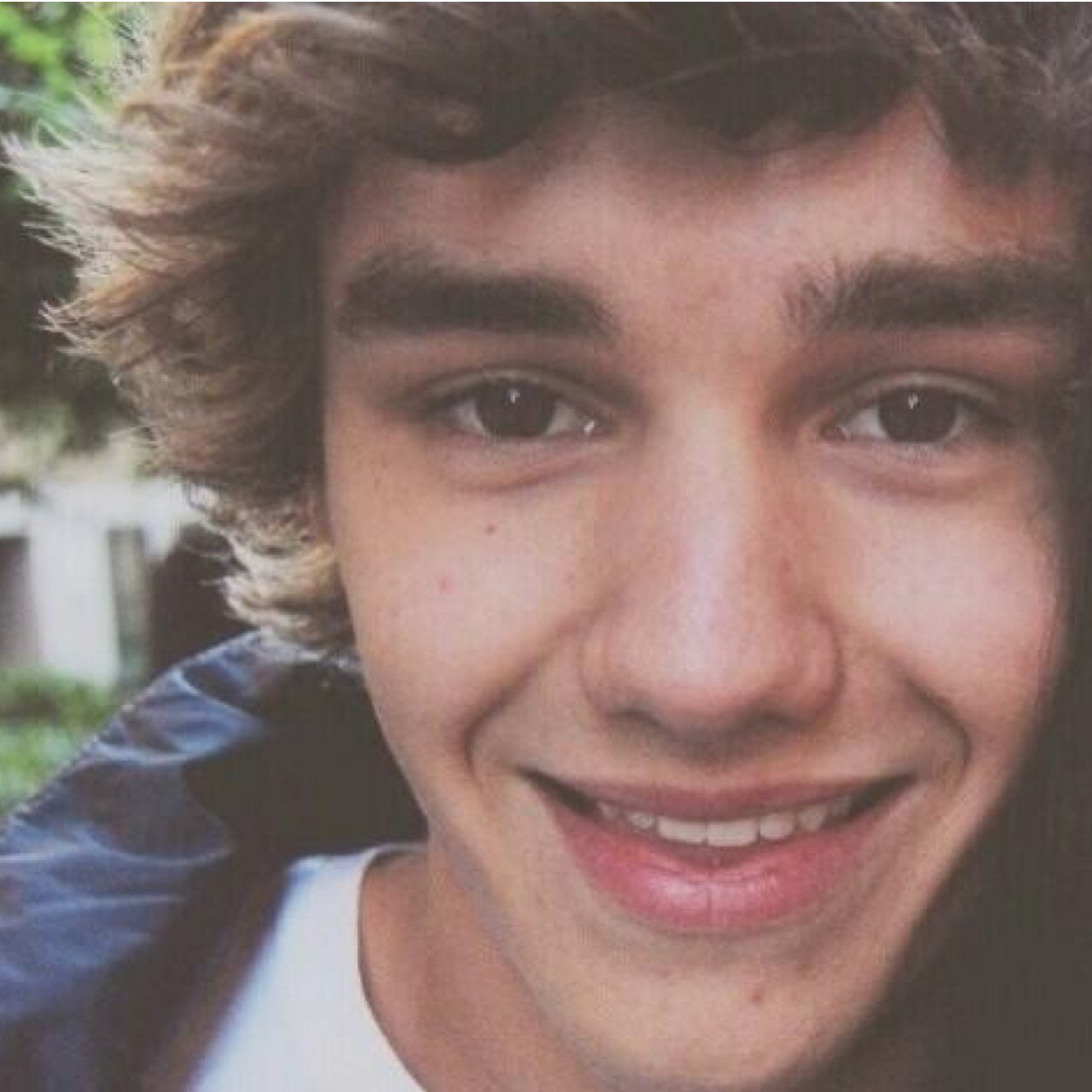 I'm an inactive teenager with no social life. 0/5