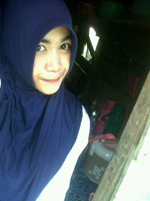 Wahyyu Gustii Alfiian♥.   Follow me, Justt mentiion follback.           PIN275EE93D