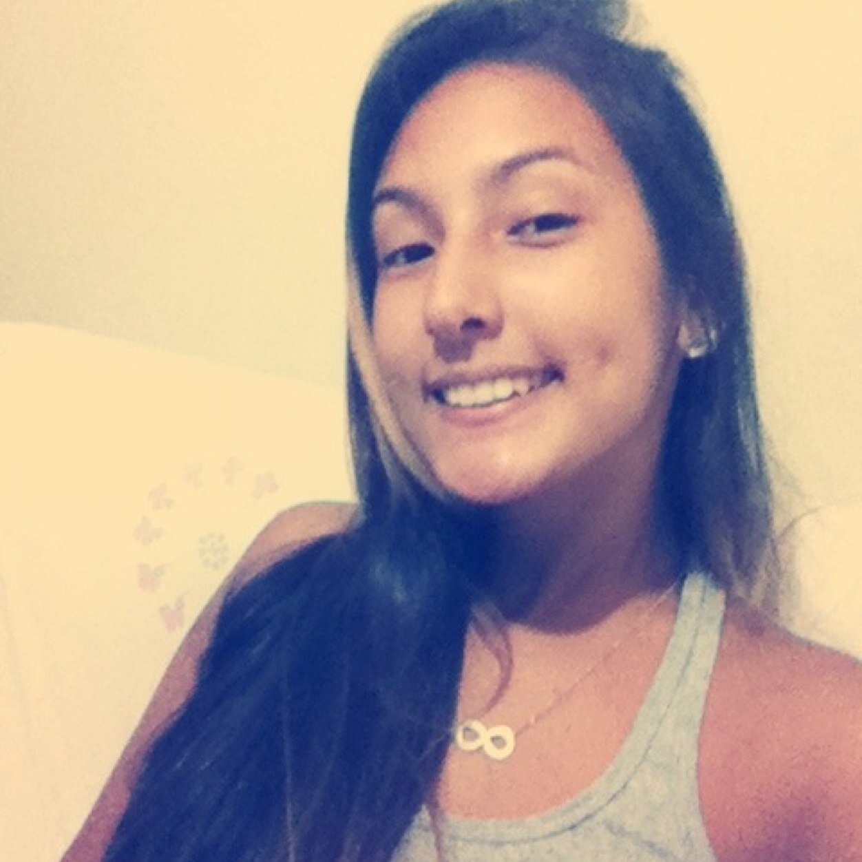 “Sorria, mesmo que tudo dê errado” http://t.co/gPpJSaVZDH
http://t.co/HwdnY5fhn3