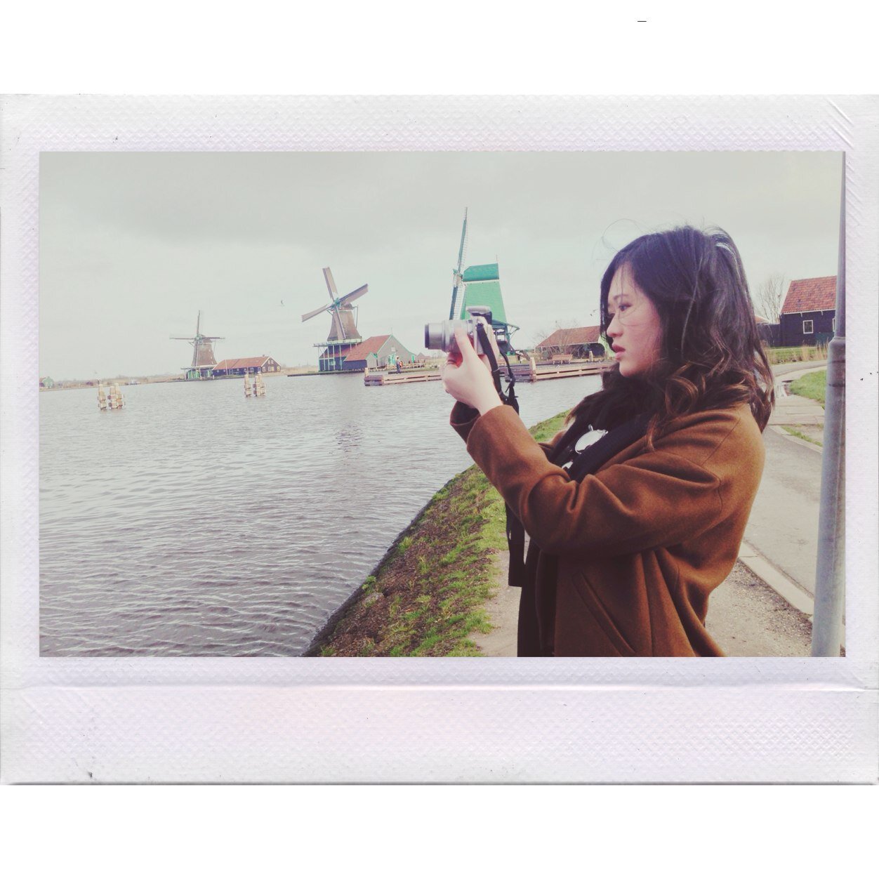 candieslove's profile picture. I sleep late at nights, and regret it the following mornings