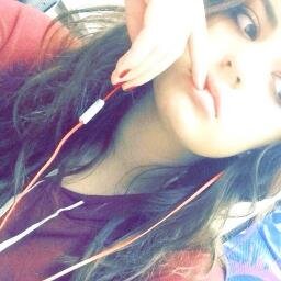 MsSaturdaay's profile picture. wait, what?